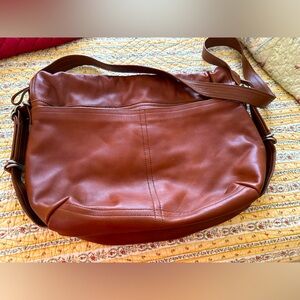 Rough and Tumble shoulder bag with pockets